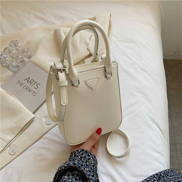 

new fashion bag wholesale market tote new bucket solid color portable small square simple temperament single shoulder messenger baghigh