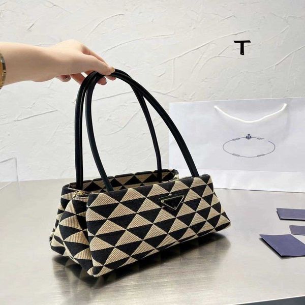 

new fashion bag wholesale market new slim hand fabric diamond geometric canvas simple atmosphere armpit shoulder women's baghigh