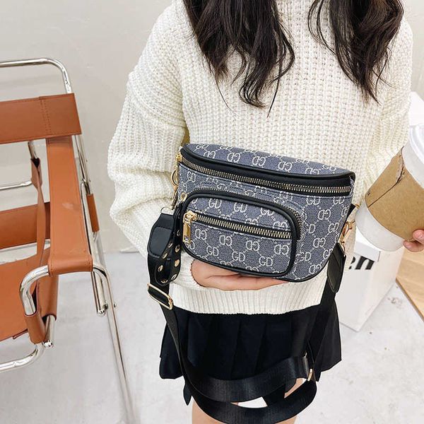 

2023 luxury new girls printed shoulder zero wallet crossbody personalized chest baghigh
