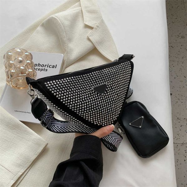 

luxury handbag appearance this year's popular temperament bright diamond small women new fashionable personality underarm baghigh