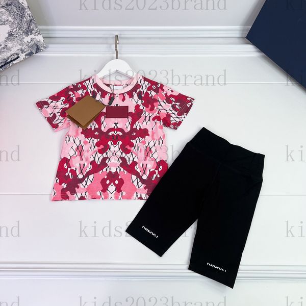 

2023ss deisgner girls t shirts sets summer pink t-shrits with black shorts sets high end children sports sets new fashion kids tracksuits si, White