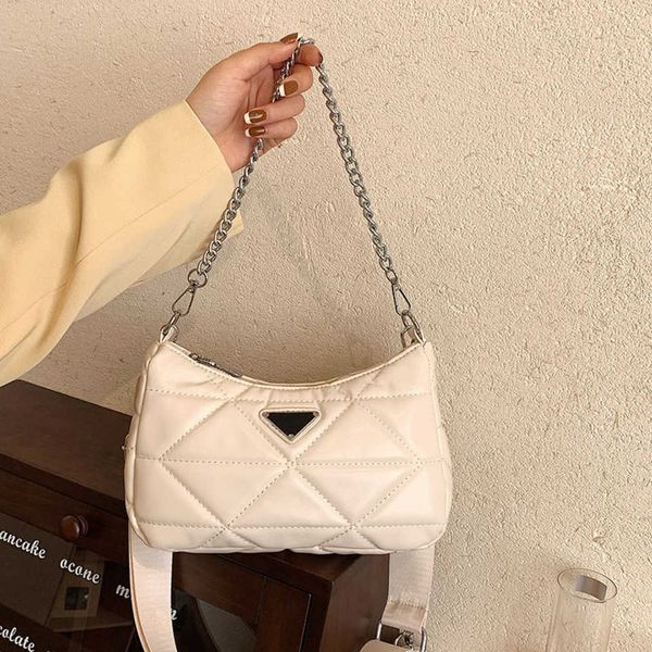 

2023 new shoulder bag autumn french light chain single messenger small underarmhigh