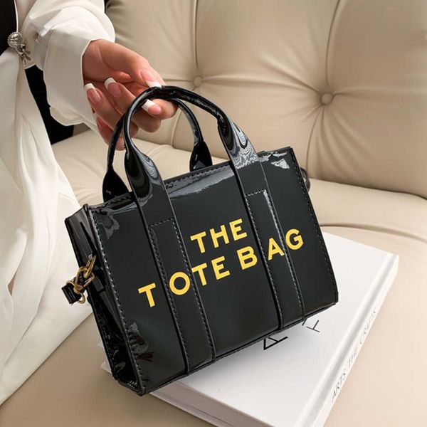 

totes luxury letter tote bag handbags patent leather designer s for women 2023 brands mini shoulder crossbody shopper purses y2302