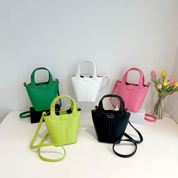

fashion children pu handbags cute girls candy colors singler shoudler bags kids one shoulder zero wallets messenger bag f1560, Black