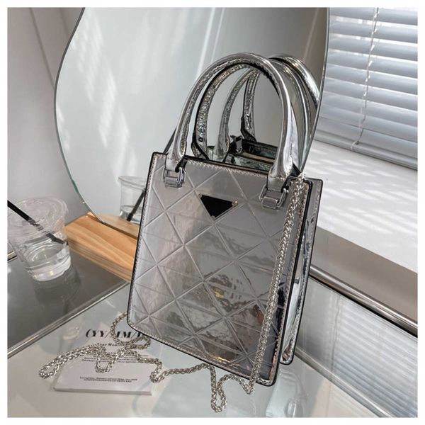 

70% 2023 luxury spring and summer new style fried street shining women's western style handbag one shoulder oblique straddle baghigh qu