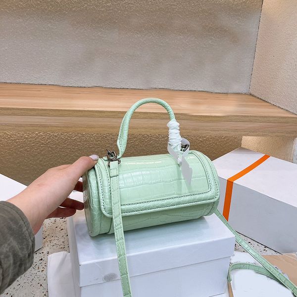 

tote bag luxurys designers handbag hobo wallets men famous envelope bag shoulder bags moon cross body fashion purse wallet 23