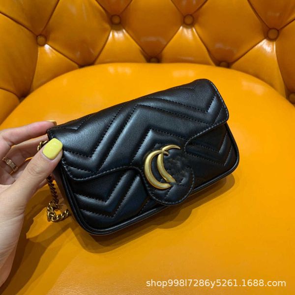 

70% 2023 luxury supermini chain classic wavy pattern single shoulder diagonal women's baghigh quality