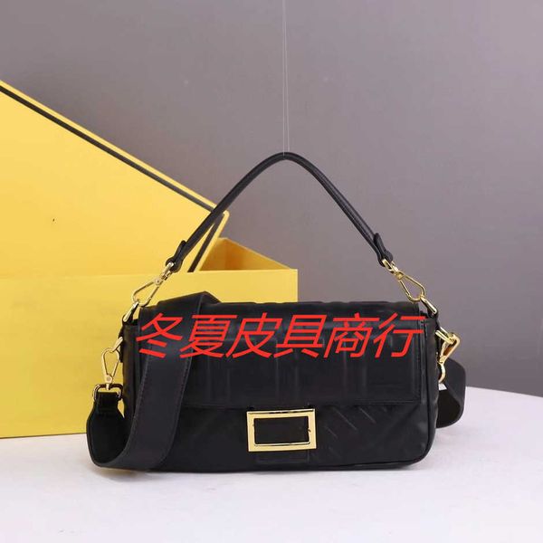 

luxury fashion bag early spring new french club flap cross body handbag cowhide embossed chain baghigh