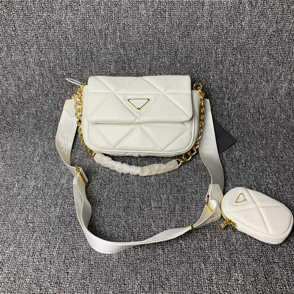

70% 2023 new shoulder bag new three in one messenger women's chain portable underarm vagrant postman shoulder baghigh