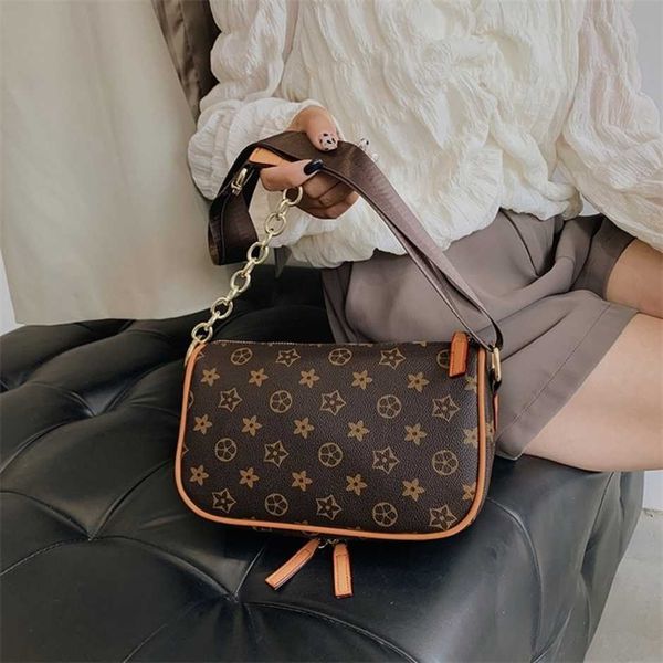 

2023 new luxury fashion bag dumpling old flower single leisure versatile messengerhigh