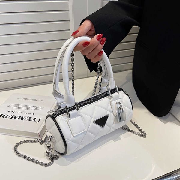 

70% 2023 new shoulder bag this year's popular women's summer new messenger minority foreign style net red cylinder baghigh