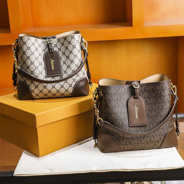 

75%off fashion shoulder bags for advanced small square bucket single shoulder messenger women's large capacity tote bag luxury crossbod