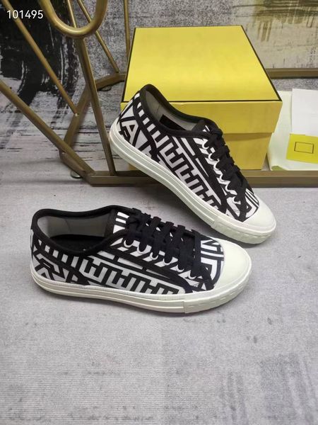 

2023 ladies designer casual shoes low sneakers fashion domino canvas outdoor walking shoes rubber 35-45, Black