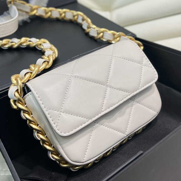 

2022 luxury handbags designer 19 bag women fashion lambskin soft leather tote purse crossbody metal chain flap shoulder bags