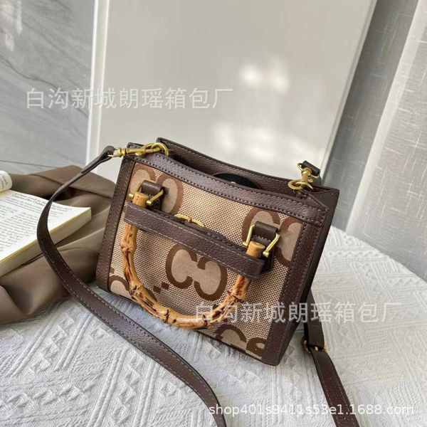 

cucci designer bag 2023 spring and summer new women's bag fashion trend bamboo bag small square bag letter-printed one-shoulder diagona