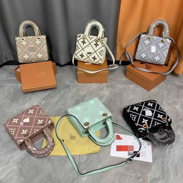 

80% 2023 luxury women 2022diana new simple one shoulder cross body portable princess smallhigh quality