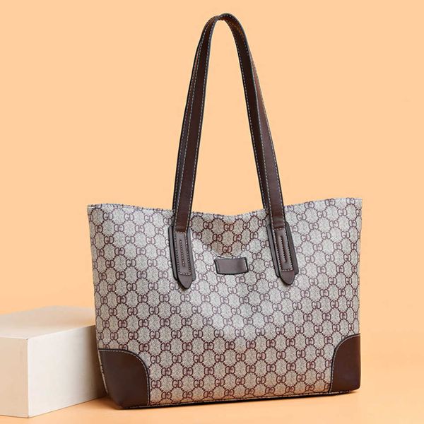 

2023 new shoulder bag new tote large capacity printing shoulder women's baghigh