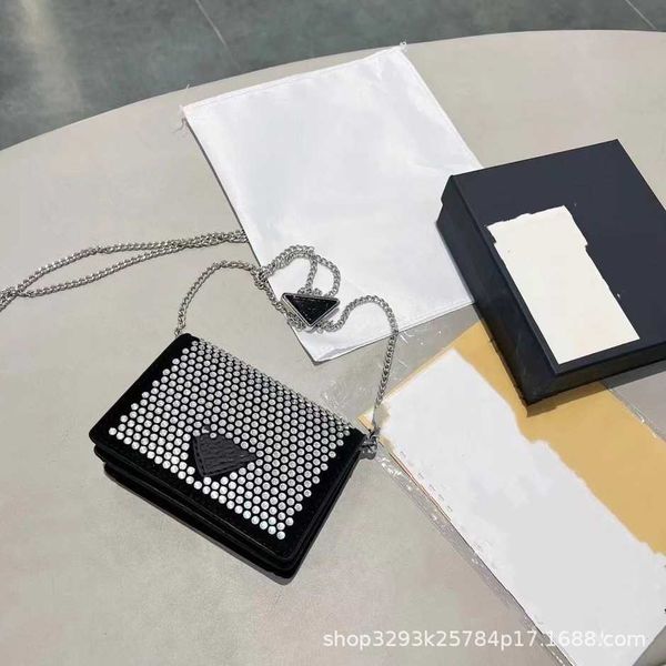 

2023 new luxury fashion bag net with mini flash diamond lady versatile chain messenger mouth red envelope spring and summer new stylehigh