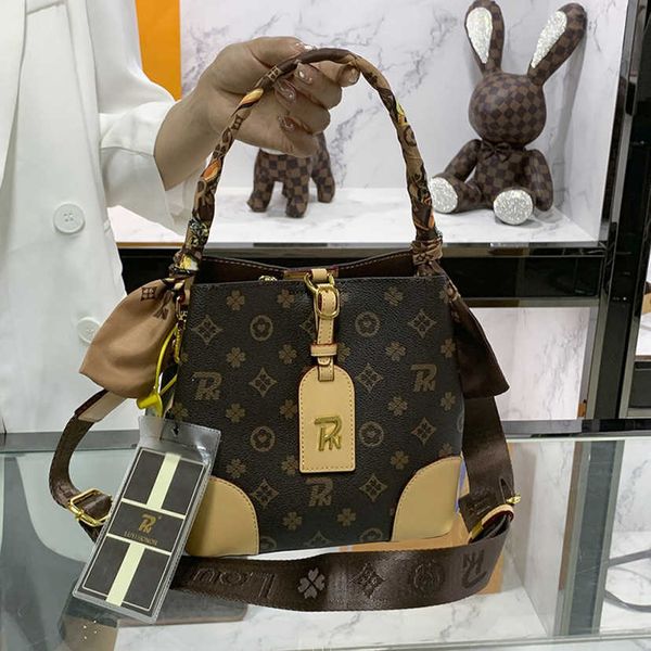 

brand shoulder bags for 2023 versatile crossbody large capacity portable bucket bag new quality handbags purses female