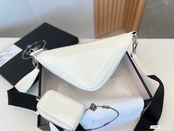 

2023 luxury designer bags good quality crossbody bag classic triangle hand purse travel chest bag for men and women y2302
