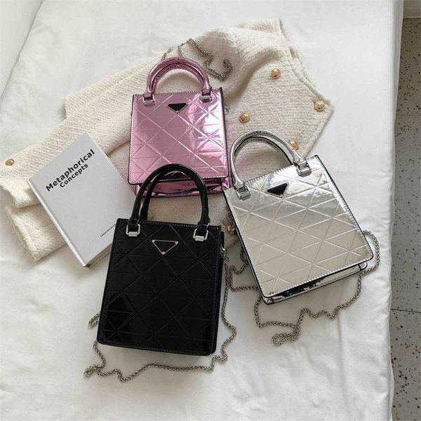 

80% 2023 luxury this year's popular women's new versatile chain one shoulder messenger textured leather portable small square bagh