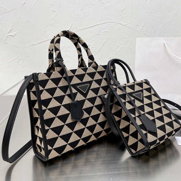 

70% 2023 luxury new ling ge tot simple minority one shoulder handhigh quality