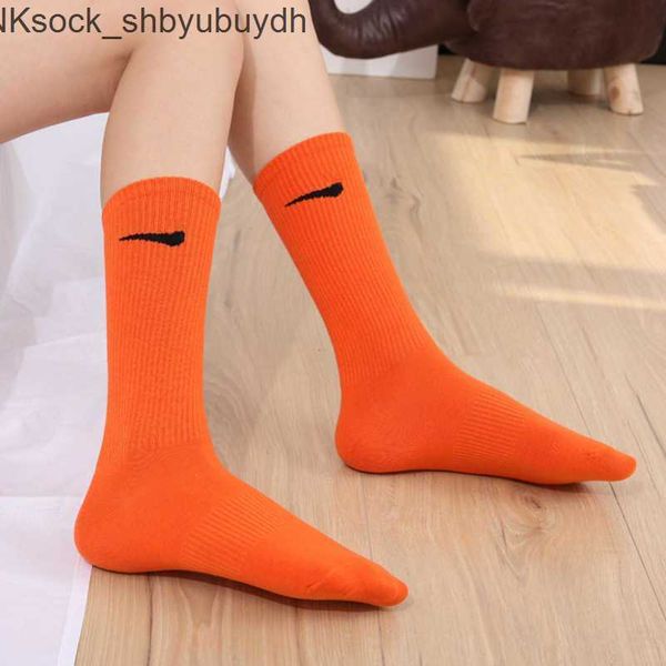 

fashion luxury men's socks women's hook brand stockings designers candy colorful medium long women men couple's stocking brea, Black