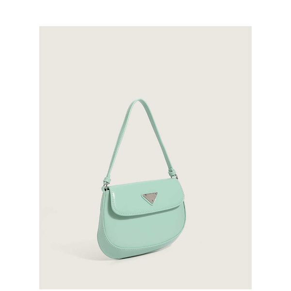 

new fashion bag wholesale market french staff armpit sense niche women's new delicate and simple shoulder baghigh