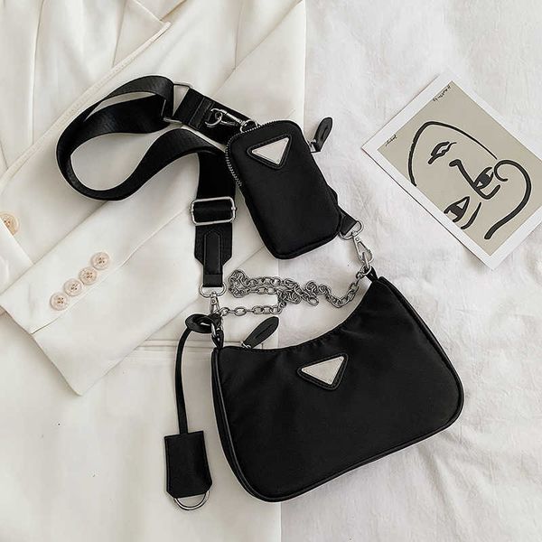 

2023 luxury nylon armpit net red simple chain dumpling crossbody three in onehigh