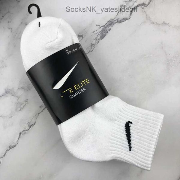 

men's socks classic fashion women's hook brand stockings designers solid color medium long low tube couple's breathable stock, Black