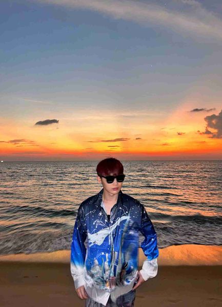 

23ss new casablanca hawaii beach shirt men and women skyscraper constellation airplane hawaiian long-sleeved casual shirts, White;black