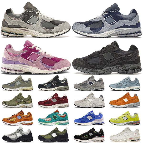 

2002r men women designer running shoes protection pack pink phantom rain cloud mirage grey sea salt light grey mens outdoor sport sneaker tr
