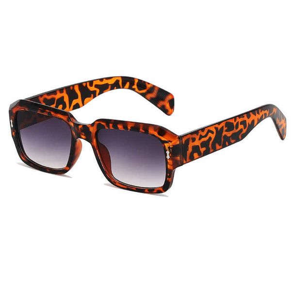 

sunglasses classic square sunglasses women small rectangle brand designer sun glasses women shades female eyewear anti-glare uv400 oculos g2, White;black