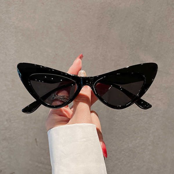 

sunglasses kammpt cat eye women sunglasses fashion vintage candy color female shades sun glasses retro luxury brand designer lady eyewear g2, White;black