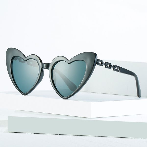 

womens designer heart sunglasses hinge female fashion big frame personality chain glasses sun block outdoor eyewear goggle uv400, White;black