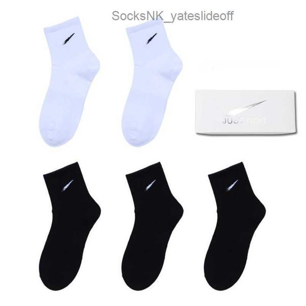 

men's socks luxury fashion gift box women's hook classic brand designers black white gray sports men women cotton stockings breath