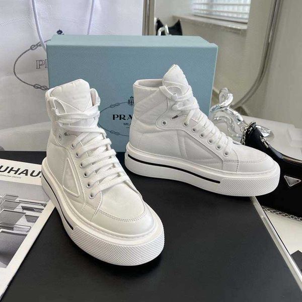 

shoes guangzhou high-end quality leather women's with thick soles p family triangle elevation upper board daddy shoes fashionable, Black