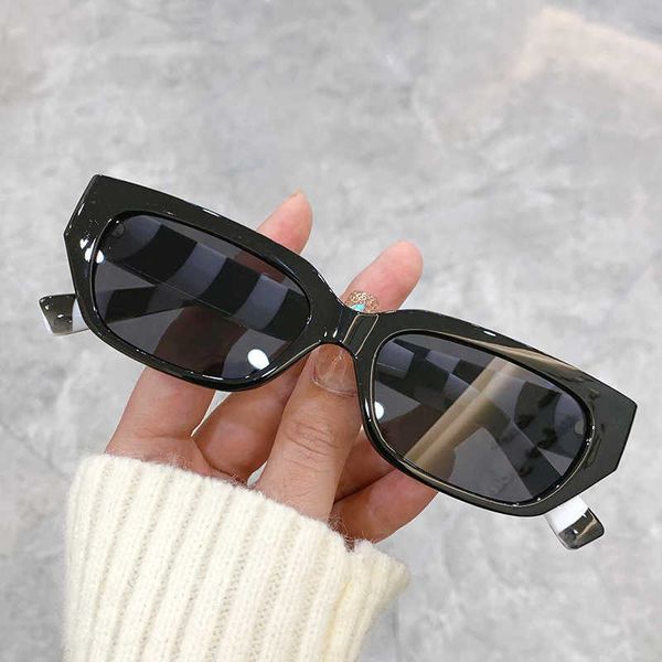 

sunglasses kammpt vintage cat eye sunglasses men women fashion small outdoor hip-hop shades eyewear trendy brand design uv400 sun glasses g2, White;black