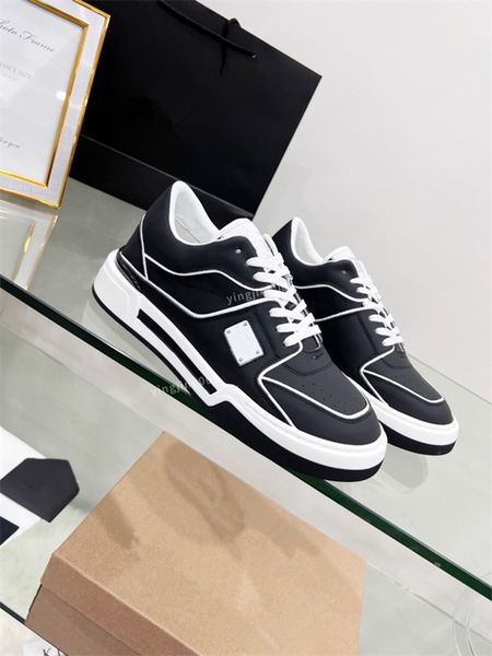 

2023 womens boots casual sports shoes travel fashion women lace-up sneaker leather cloth gym trainers flat designer shoe platform lady sneak, Black