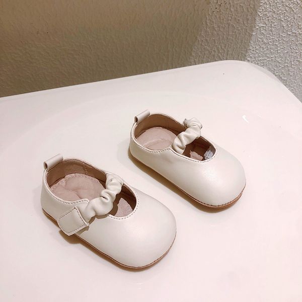 

first walkers korean retro small leather shoes for baby girls soft soled toddler shoes princess mary janes shoes solid color 230227
