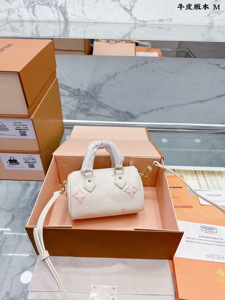 

2023 new bag women's handbag style fashionable atmosphere