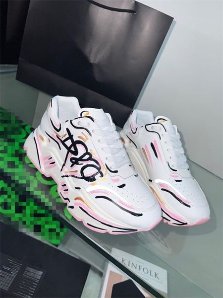 

2023 designer boots casual shoes women flat sneakers high fabric runner trainers low-canvas shoe size35-45 jc220614, Black
