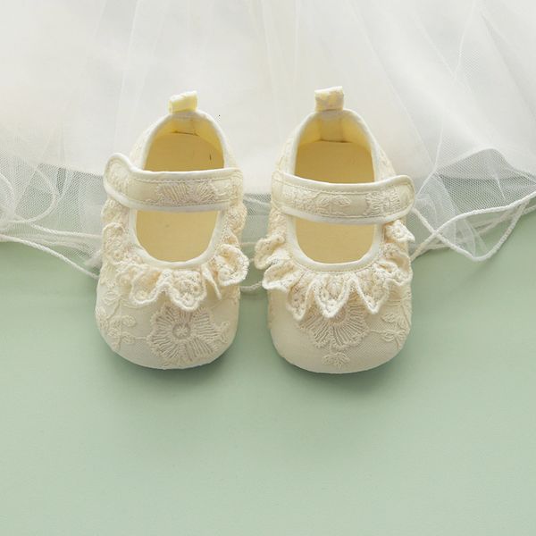 

first walkers spring and autumn princess shoes 0-1 year old baby walking shoes bowknot anti-slip soft sole 230227