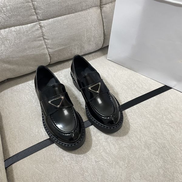

luxury sneakers classical designer casual shoes trainer sneaker embossed trainer sneaker black print newwomen trainers size 35-40