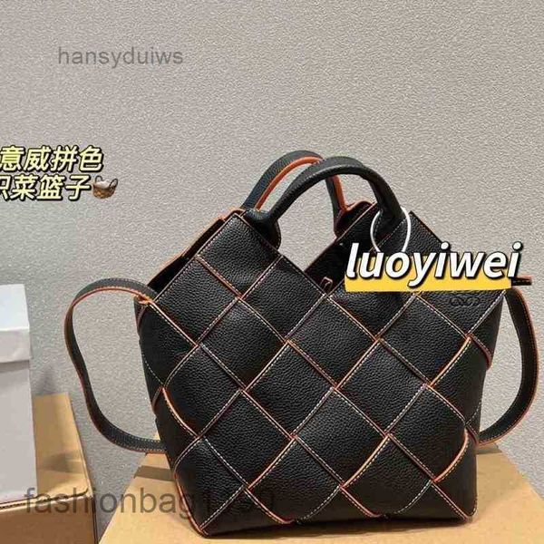 

surplus portable 2023 handbags designer leather embroidered tote bag bags loews shoulder women woman sayt