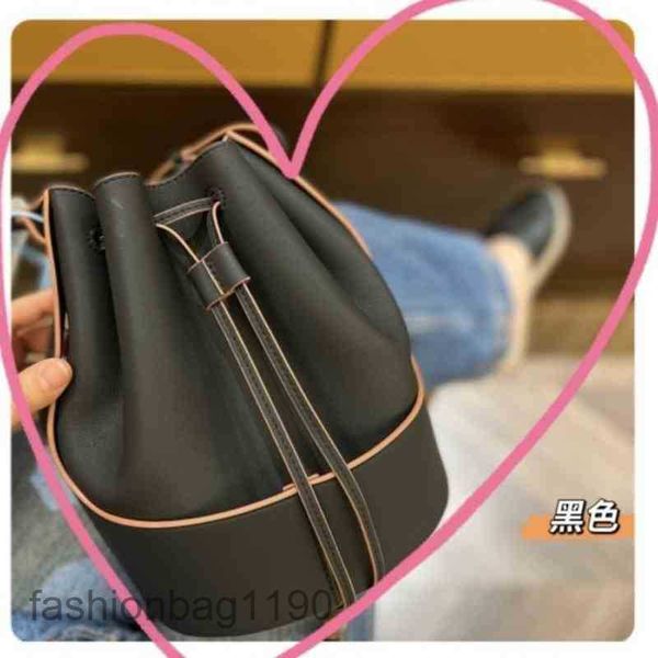 

leather strong shoulder 2023 single woman handbags bags designer balloon bag shoulder flavor loews 0ms1