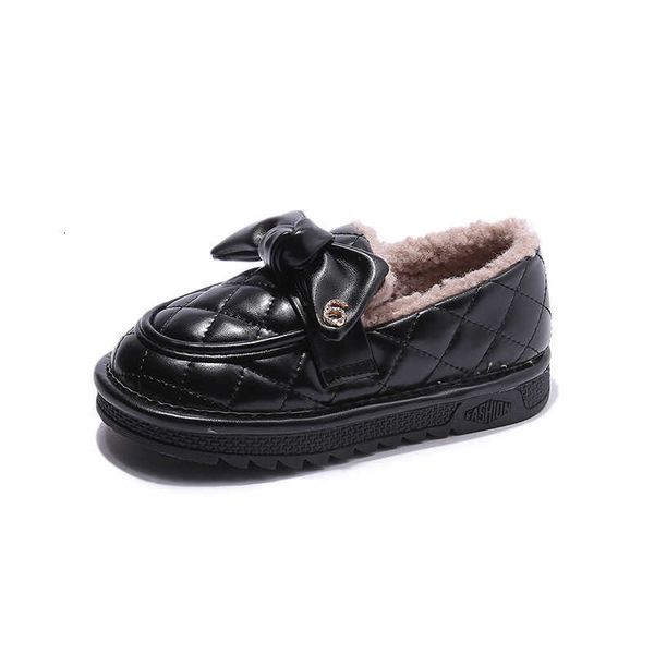 

girls' cotton shoes in winter plush and thickened bean shoes 1 1 girls' wool shoes leather waterproof lamb wool shoes, Black