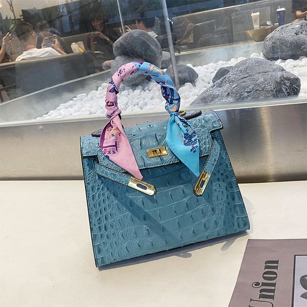 

ladies embossed designer bags famous crossbody shoulder chain pure leather wallet