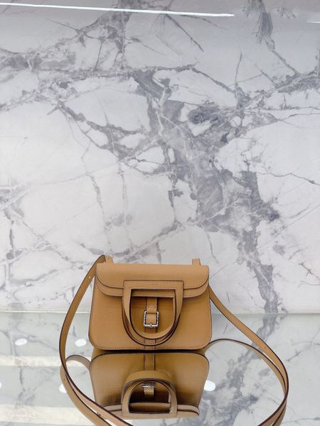 

luxurys designers fashion bags crossbody handbag shoulder bag leather womens spring style sac fashion season handbags