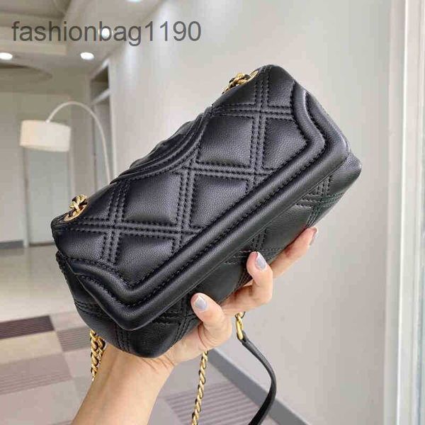 

handbags shouders designer torys bags women's sheepskin bags car 2023 line lingge shoulder messenger mini chain dinner on3i